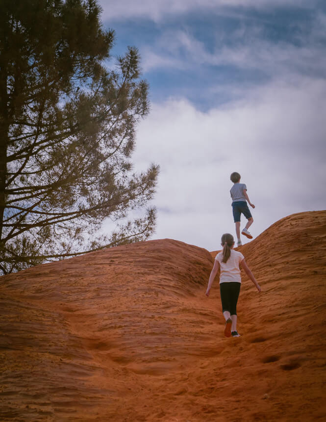 Le Colorado Provençal en famille - ©PLANQUE M